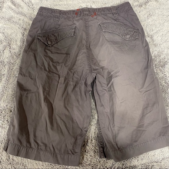 The North Face Cargo Shorts - Picture 2 of 7